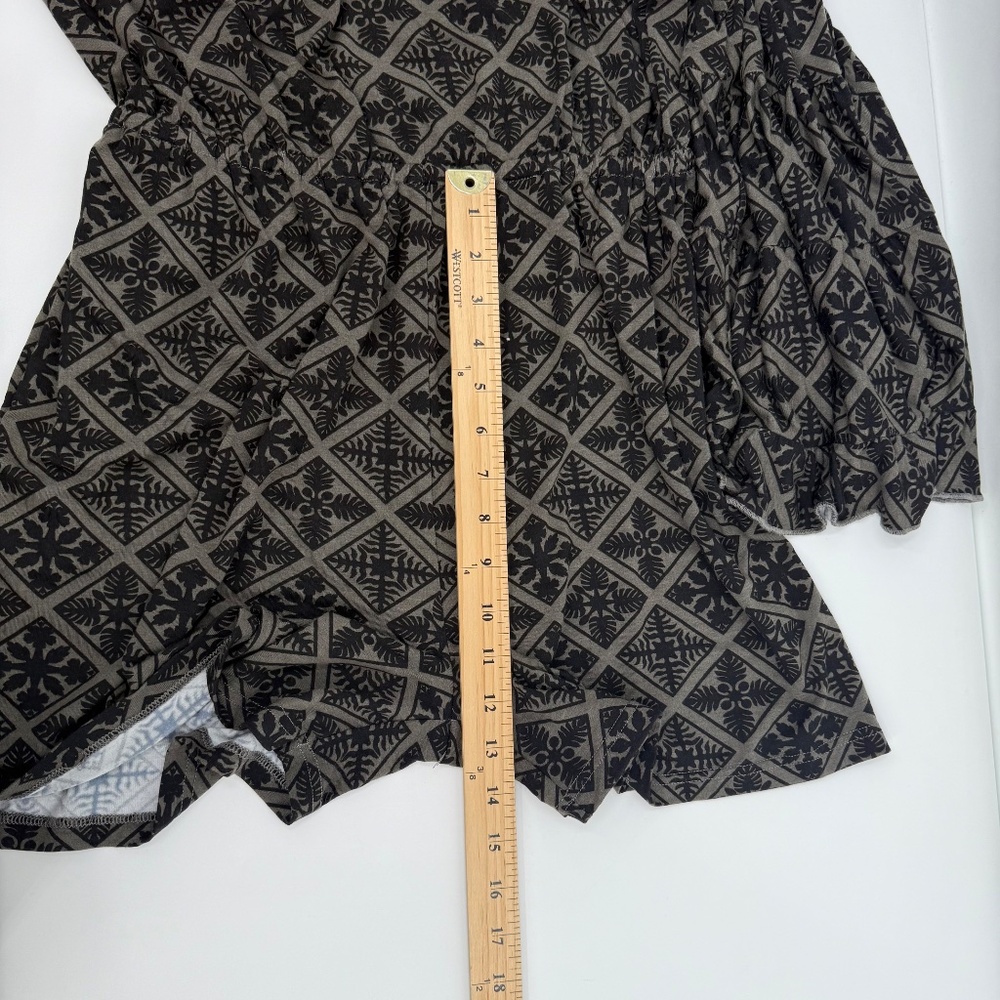 Hawaiis Finest Romper Women Medium NEW Black Gray Quilt Hawaiian Stretch - Picture 13 of 15